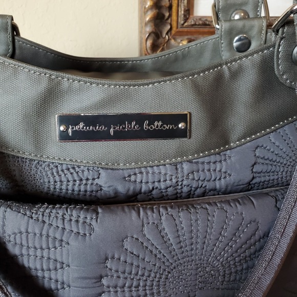 Petunia Pickle Bottom Convertible Diaper Bag Backpack Tote Gray Floral Quilted - Picture 4 of 14